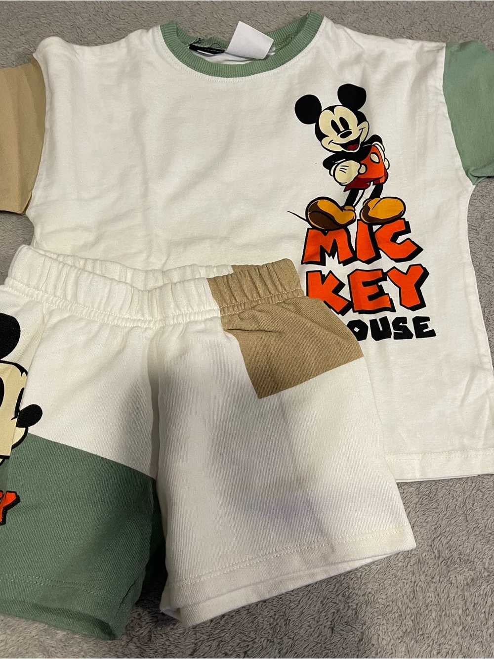Zara White, Green & Tan Mickey Mouse Kids Matching Set